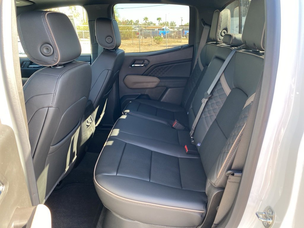 New 2026 GMC Canyon Denali image 15