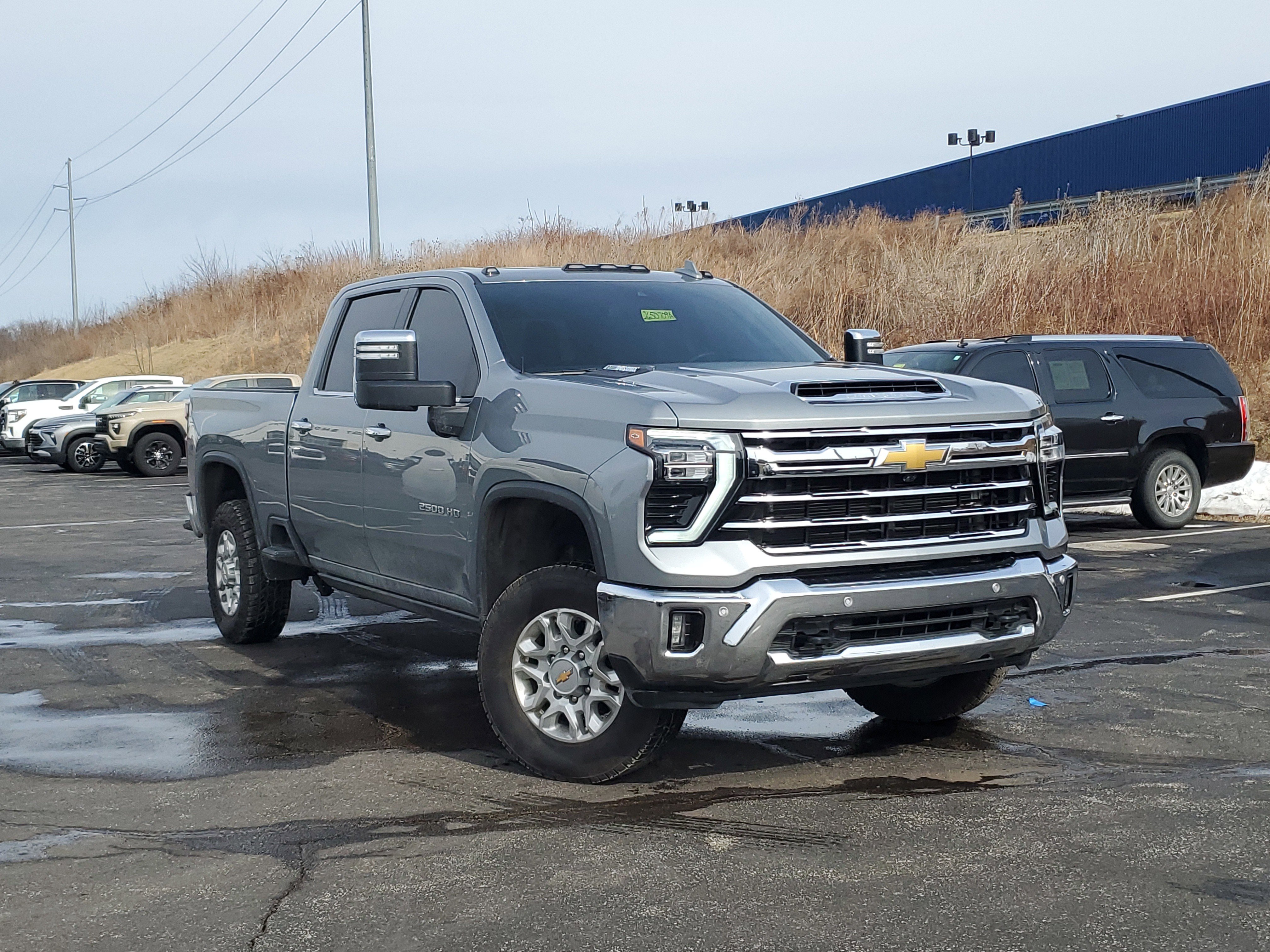 Used 2025 Chevrolet Silverado 2500 LTZ w/ LTZ Plus Package video 1