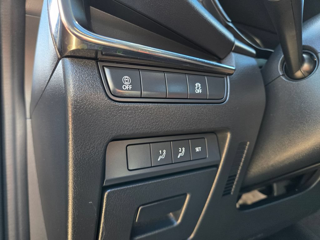 Used 2023 MAZDA MAZDA3 s FWD image 18