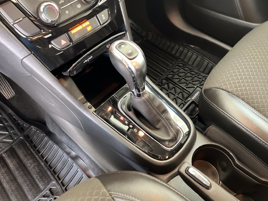 Used 2018 Buick Encore Preferred FWD image 25