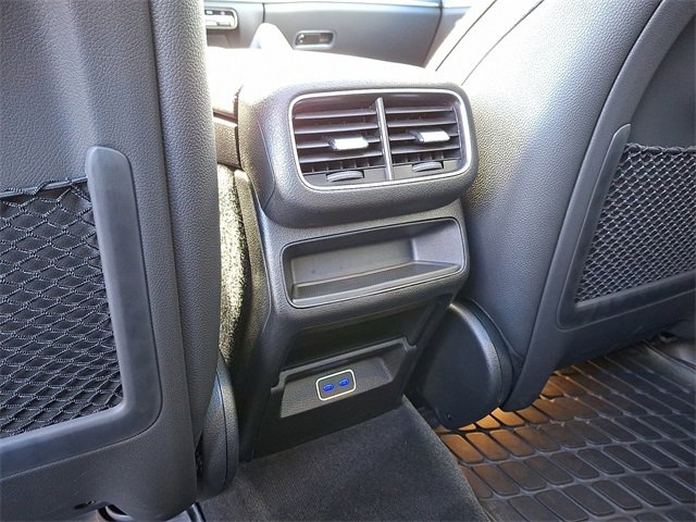 Used 2025 Mercedes-Benz GLE 350 4MATIC image 11