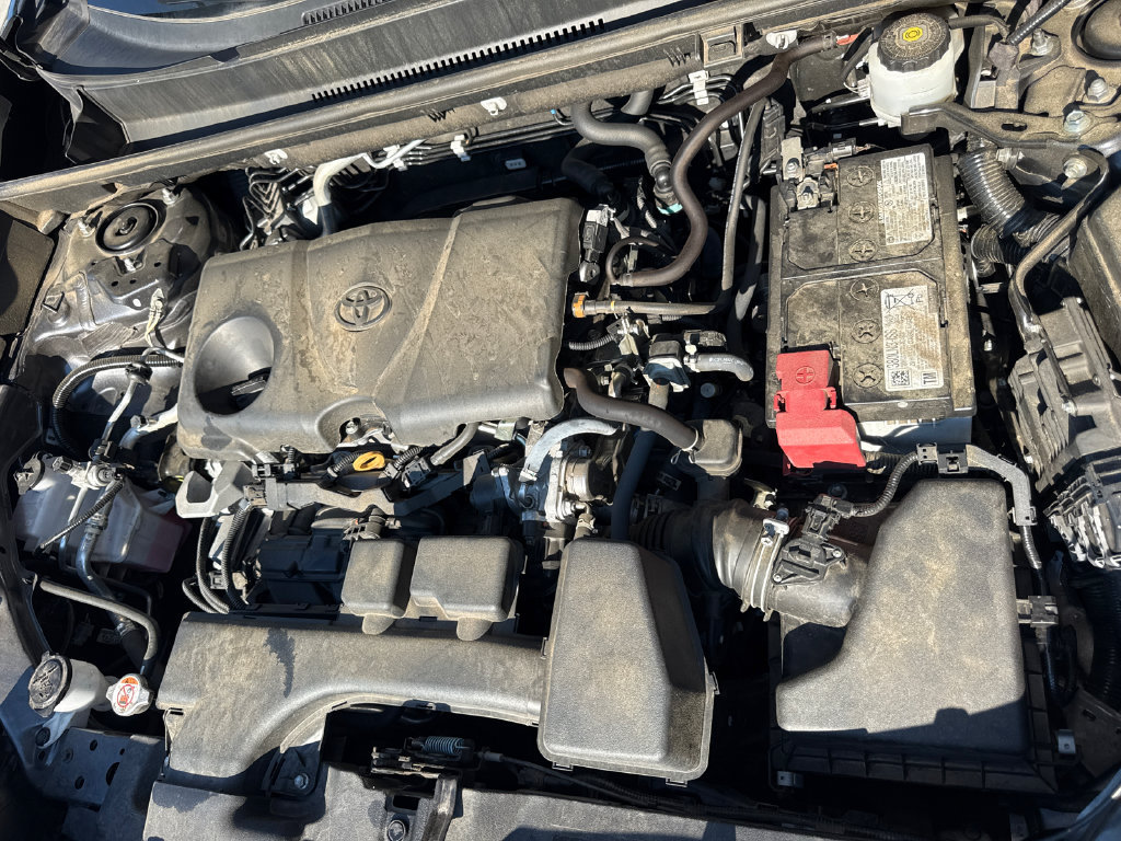 Used 2024 Toyota RAV4 LE FWD image 36