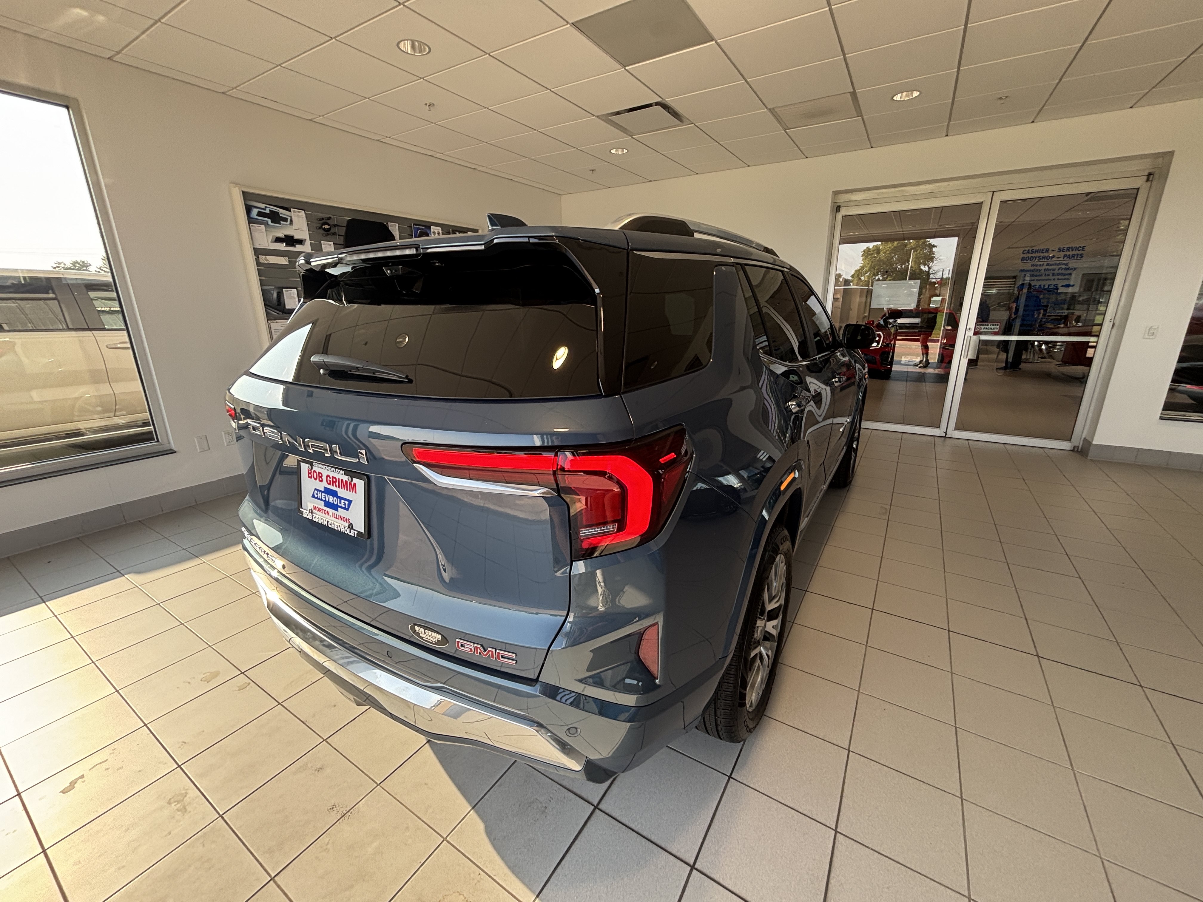 Used 2026 GMC Terrain Denali AWD/4WD image 6