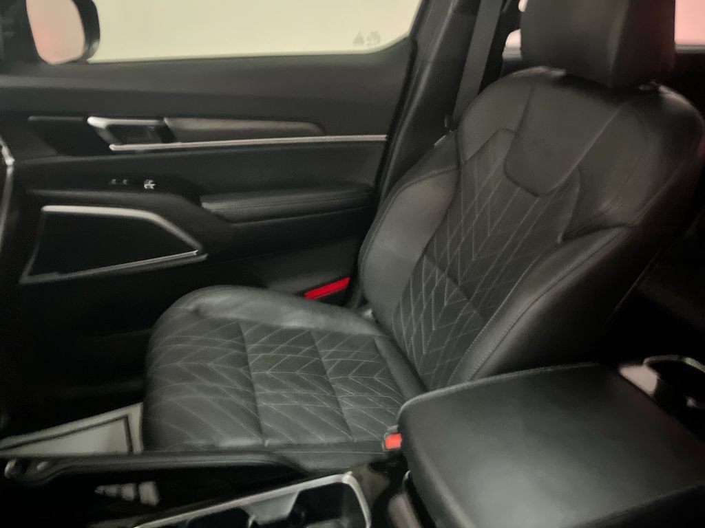 Certified 2023 Kia Telluride EX X-Line AWD/4WD image 11