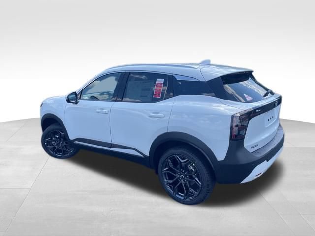 New 2025 Nissan Kicks SR image 6