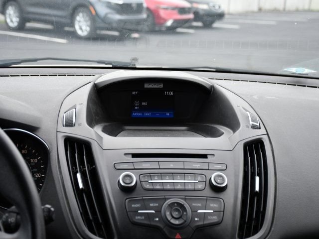 Used 2017 Ford Escape SE AWD/4WD image 26