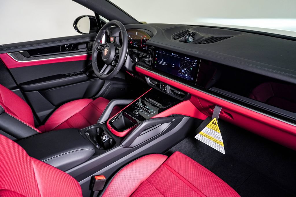 New 2026 Porsche Cayenne Coupe AWD/4WD image 14