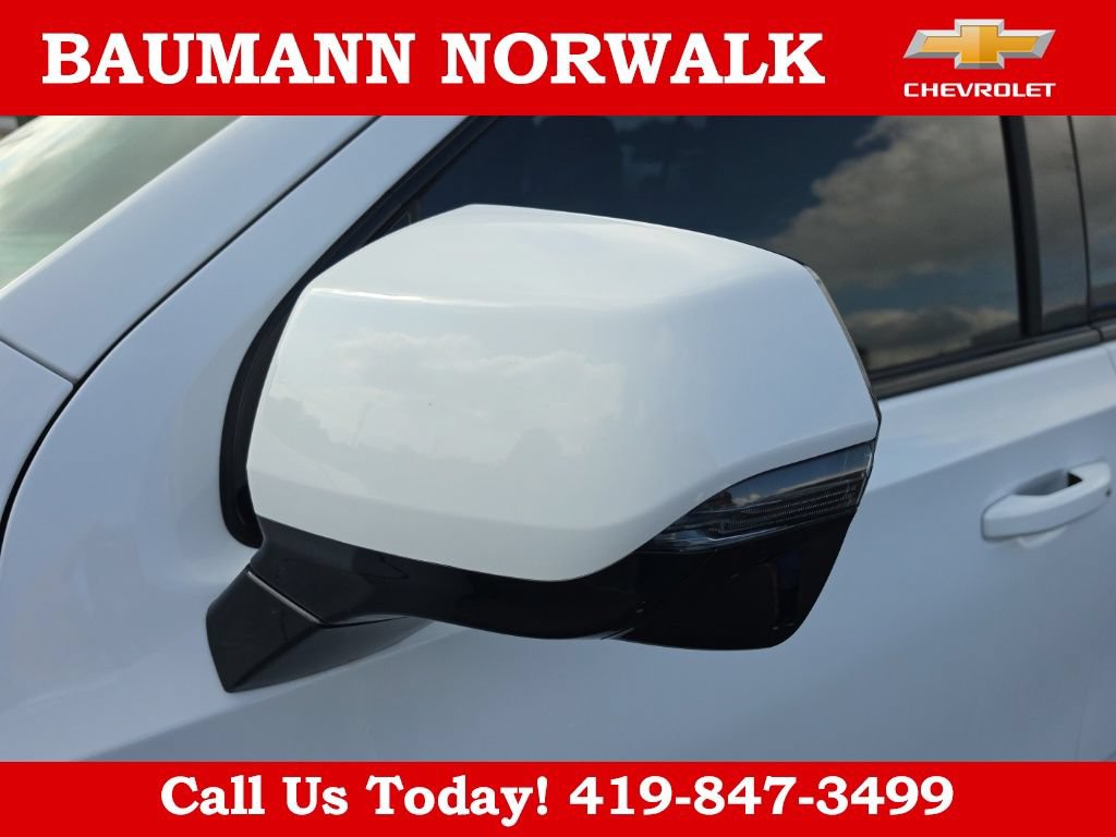 Used 2024 Chevrolet Tahoe RST w/ Luxury Package AWD/4WD image 19