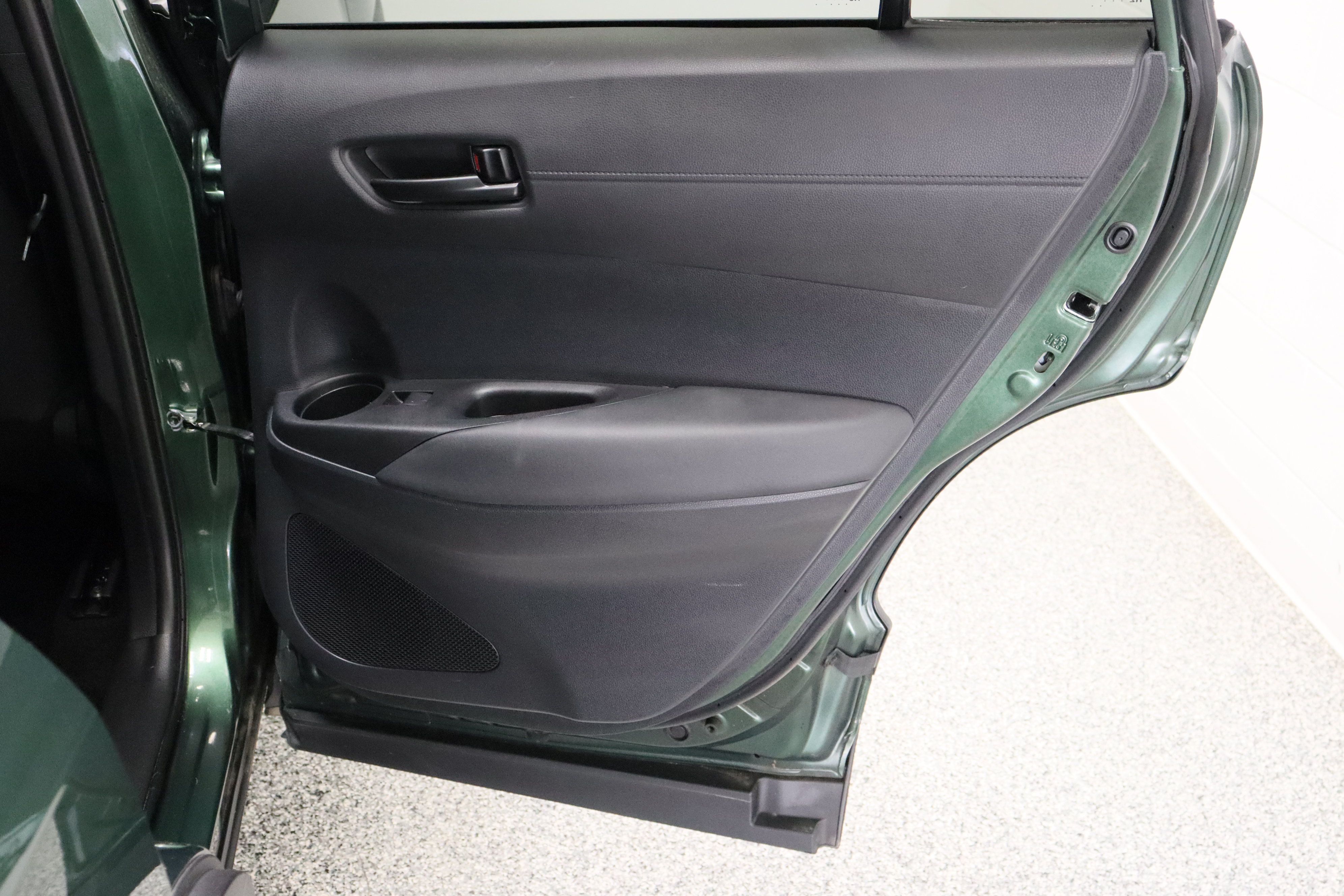 Certified 2026 Toyota Corolla Cross LE FWD image 31