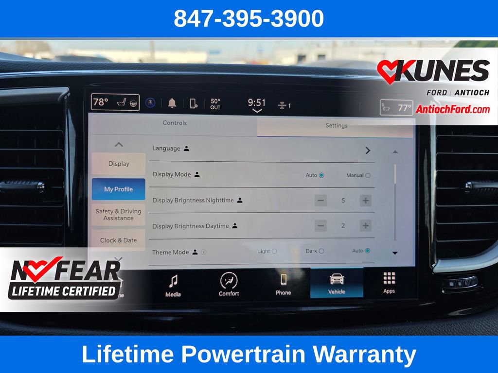 Used 2024 Chrysler Pacifica Touring-L FWD image 50