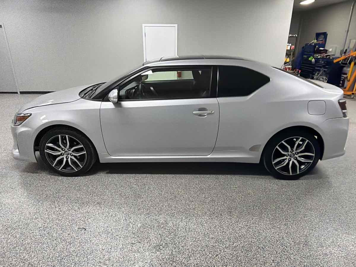 Used 2014 Scion tC image 6