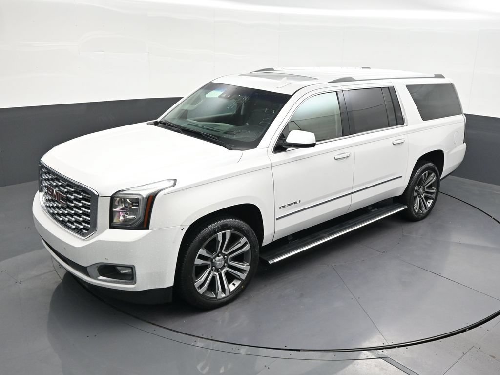 Used 2020 GMC Yukon XL Denali w/ Denali Ultimate Package RWD image 16