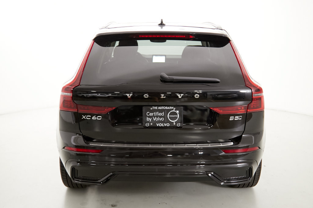 Used 2026 Volvo XC60 B5 Ultra AWD/4WD image 8