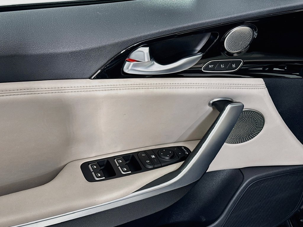 Used 2019 Kia Stinger Premium RWD image 20