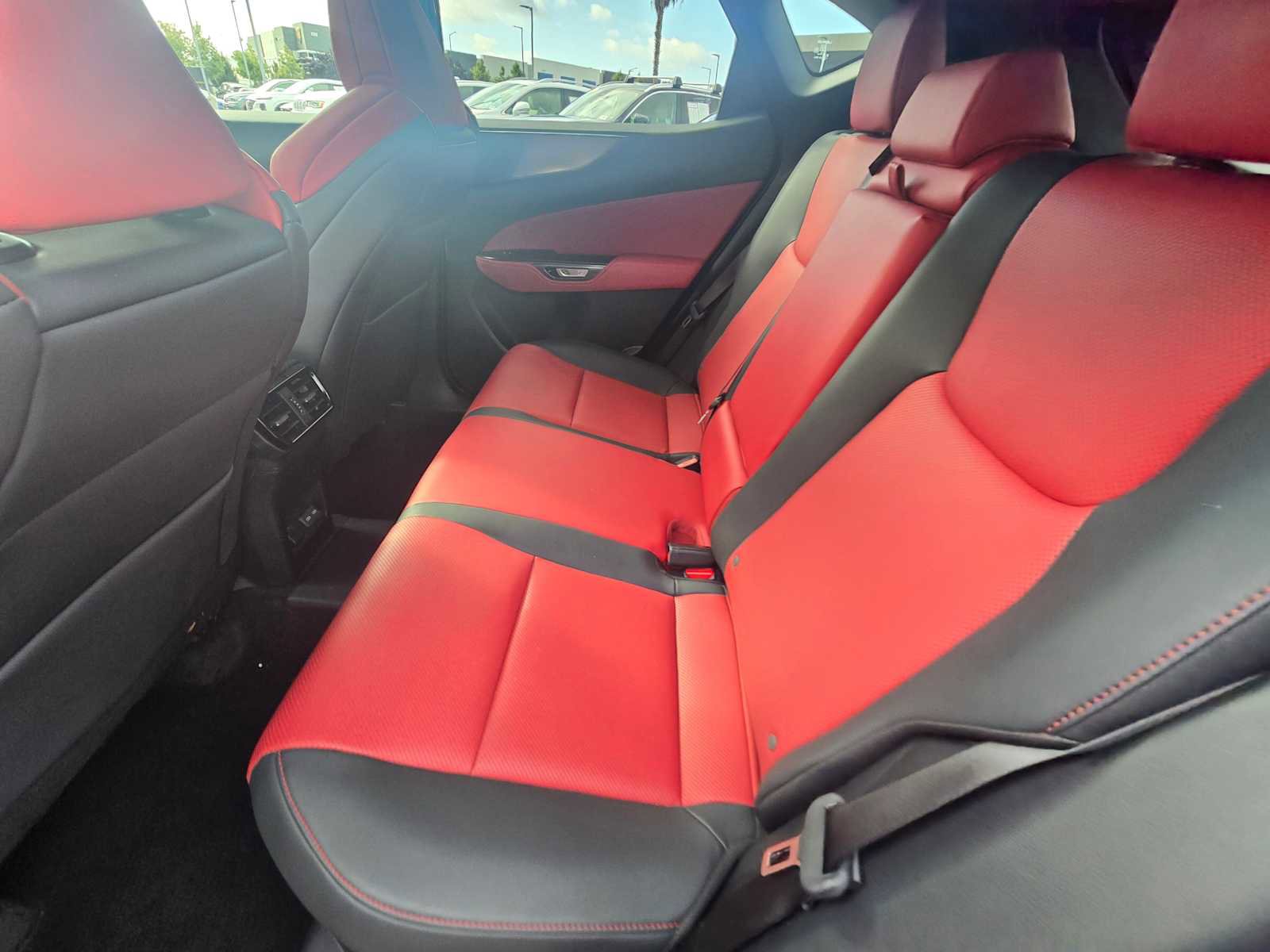 Used 2024 Lexus NX 450h+ F Sport image 21