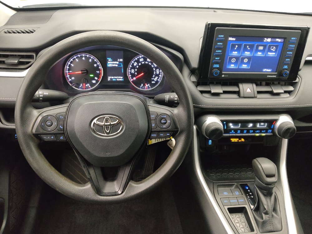 Used 2022 Toyota RAV4 LE FWD image 22