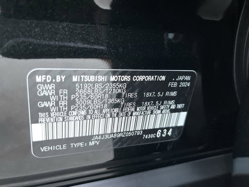 Used 2024 Mitsubishi Outlander ES image 31