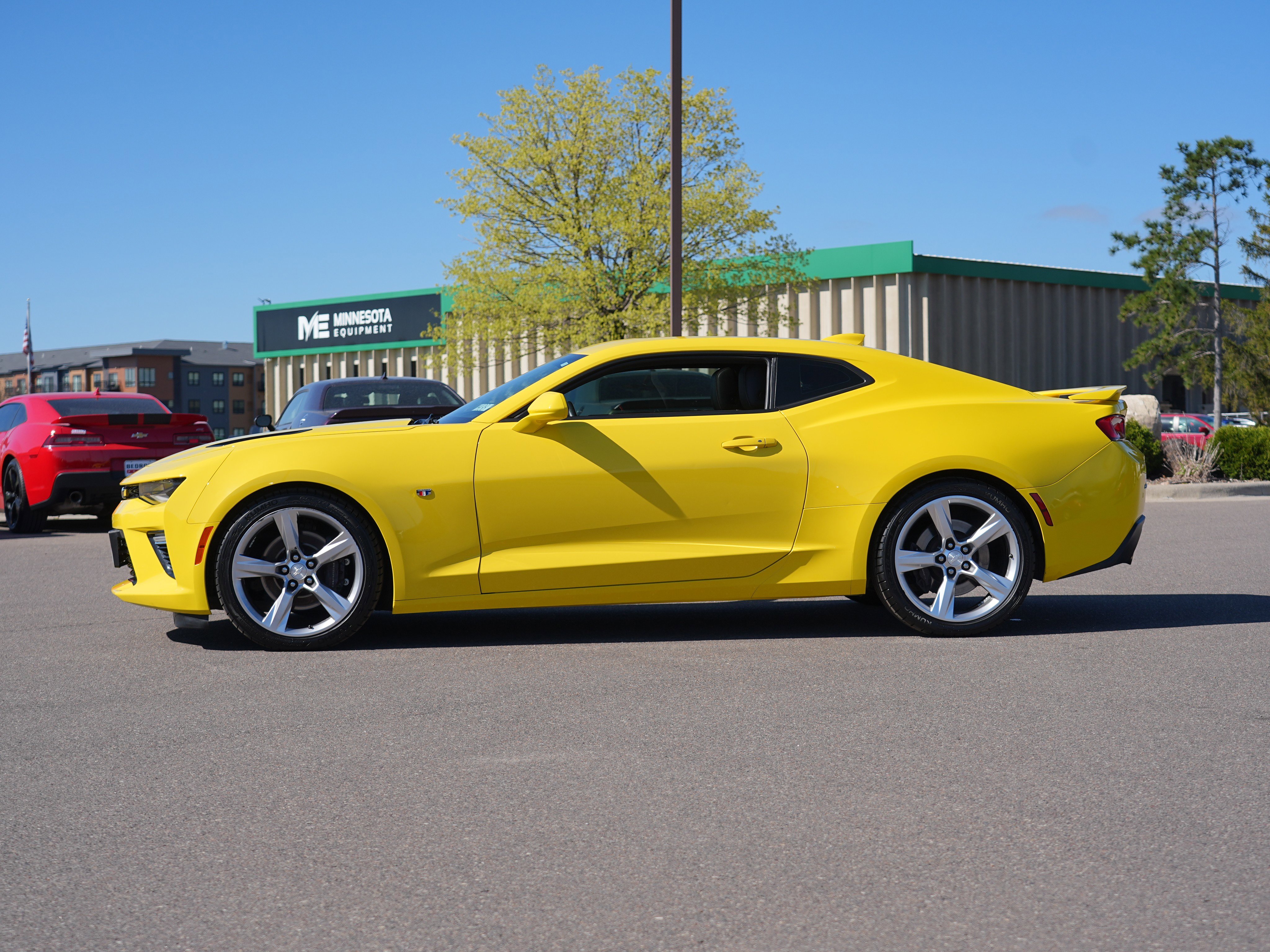 Used 2017 Chevrolet Camaro SS RWD image 6