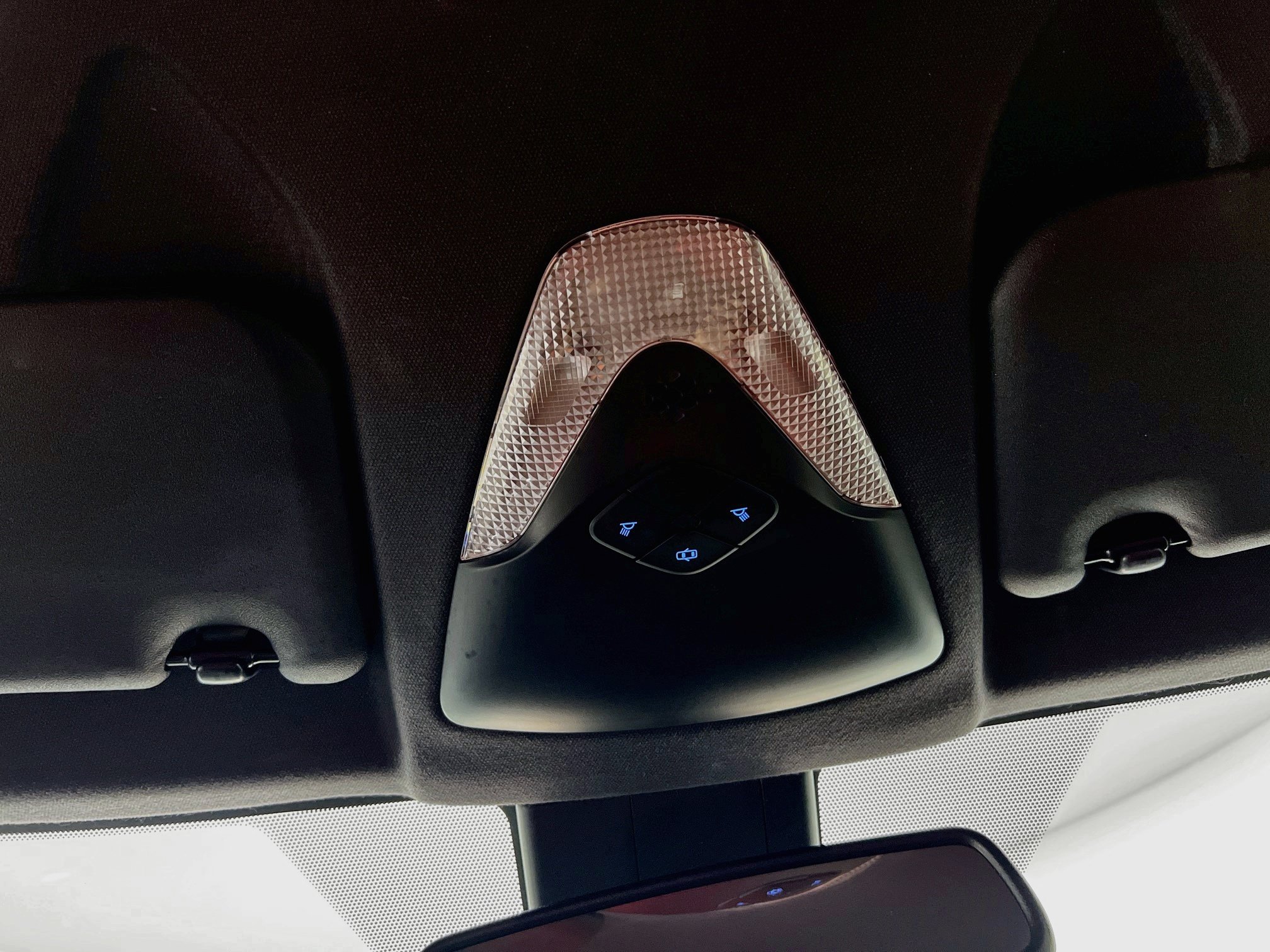 Used 2019 Toyota C-HR XLE FWD image 20