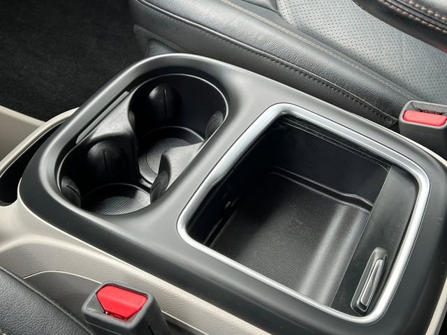 Used 2018 Chrysler Pacifica Touring-L Plus image 34