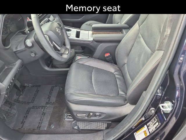 Certified 2025 Toyota Sienna Platinum AWD/4WD image 13