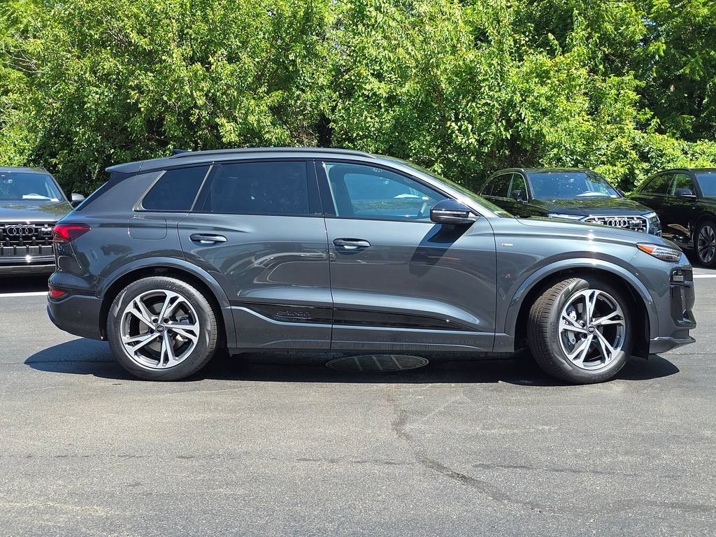 New 2027 Audi Q6 e-tron Prestige AWD/4WD image 9