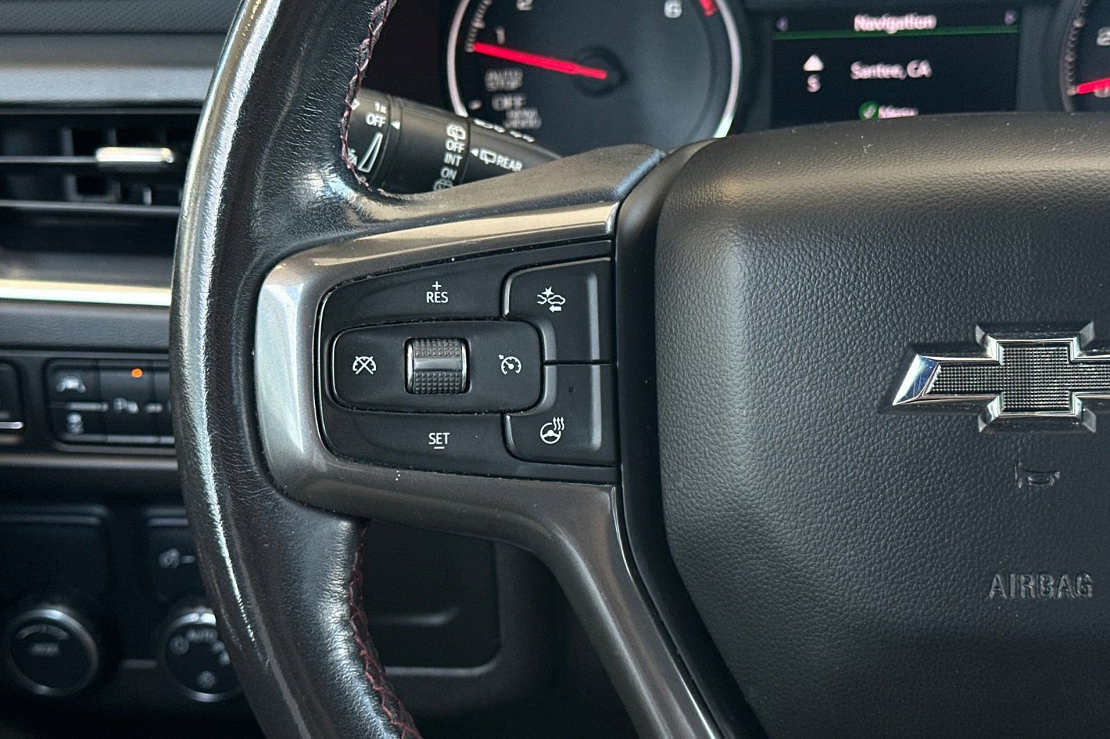 Used 2021 Chevrolet Tahoe RST w/ Luxury Package RWD image 34