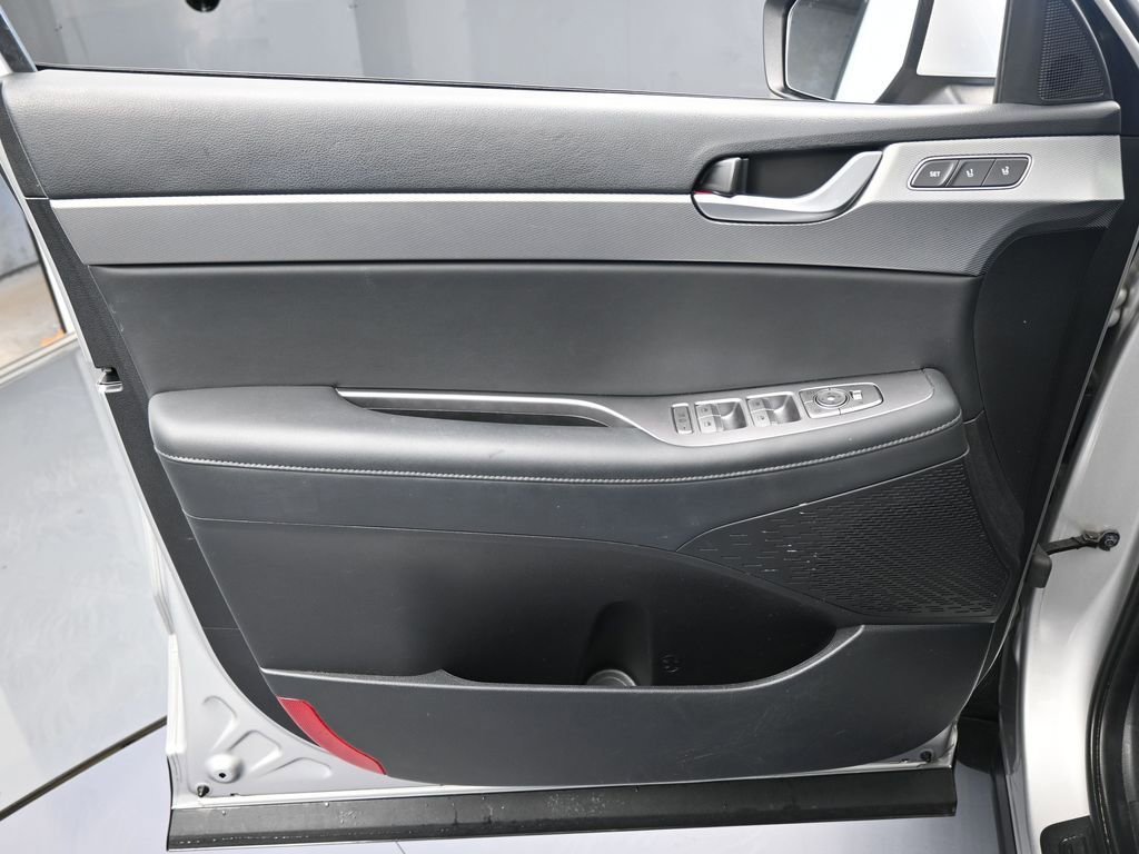 Used 2022 Hyundai Palisade SEL w/ Premium Package image 13