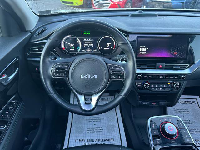 Used 2022 Kia Niro EX Premium w/ Cold Weather Package image 22