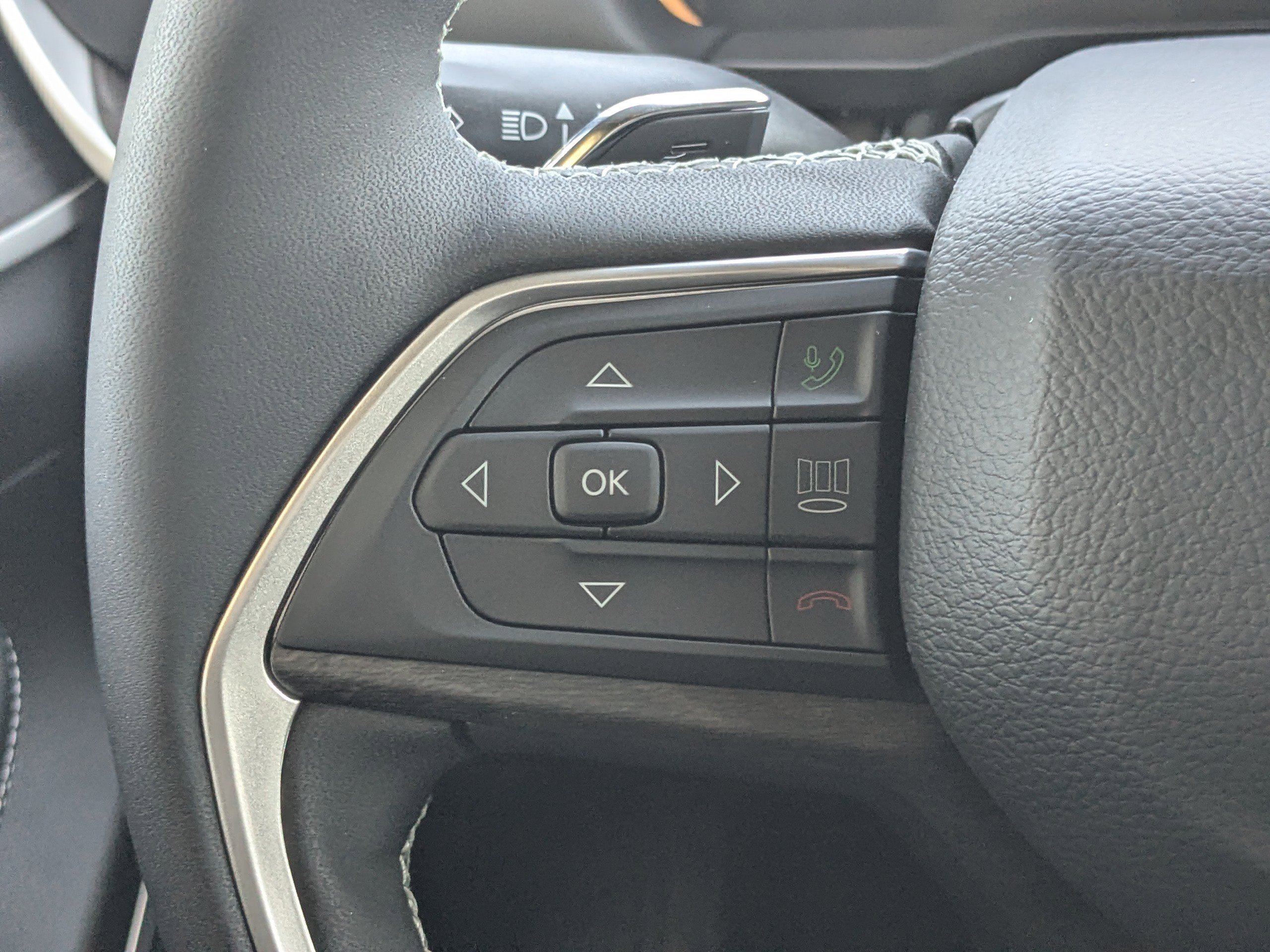 New 2026 Jeep Grand Cherokee Limited w/ Luxury Tech Group II image 25