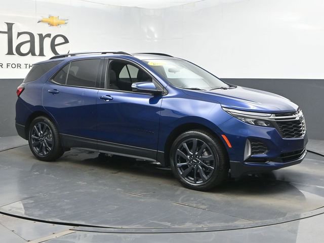 Used 2022 Chevrolet Equinox RS w/ RS Leather Package image 6