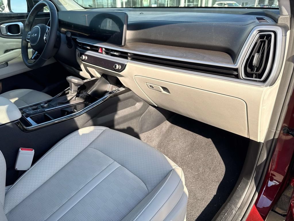 New 2025 Kia Sorento SX AWD/4WD image 19