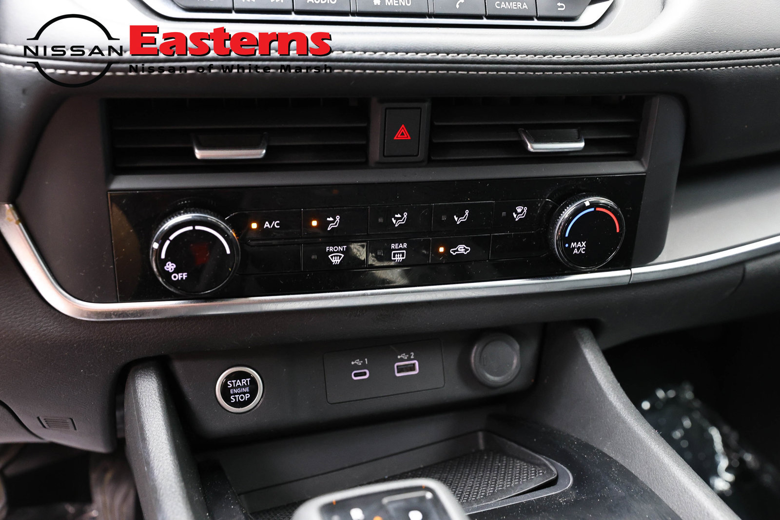 Used 2023 Nissan Rogue S AWD/4WD image 19