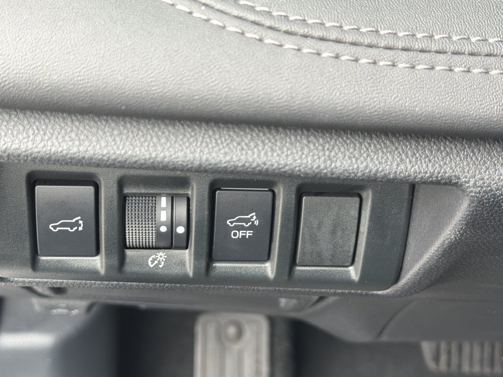 Certified 2022 Subaru Outback Touring XT AWD/4WD image 31