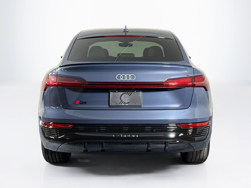 Used 2024 Audi Q8 e-tron Premium Plus w/ Premium Plus Package AWD/4WD image 4