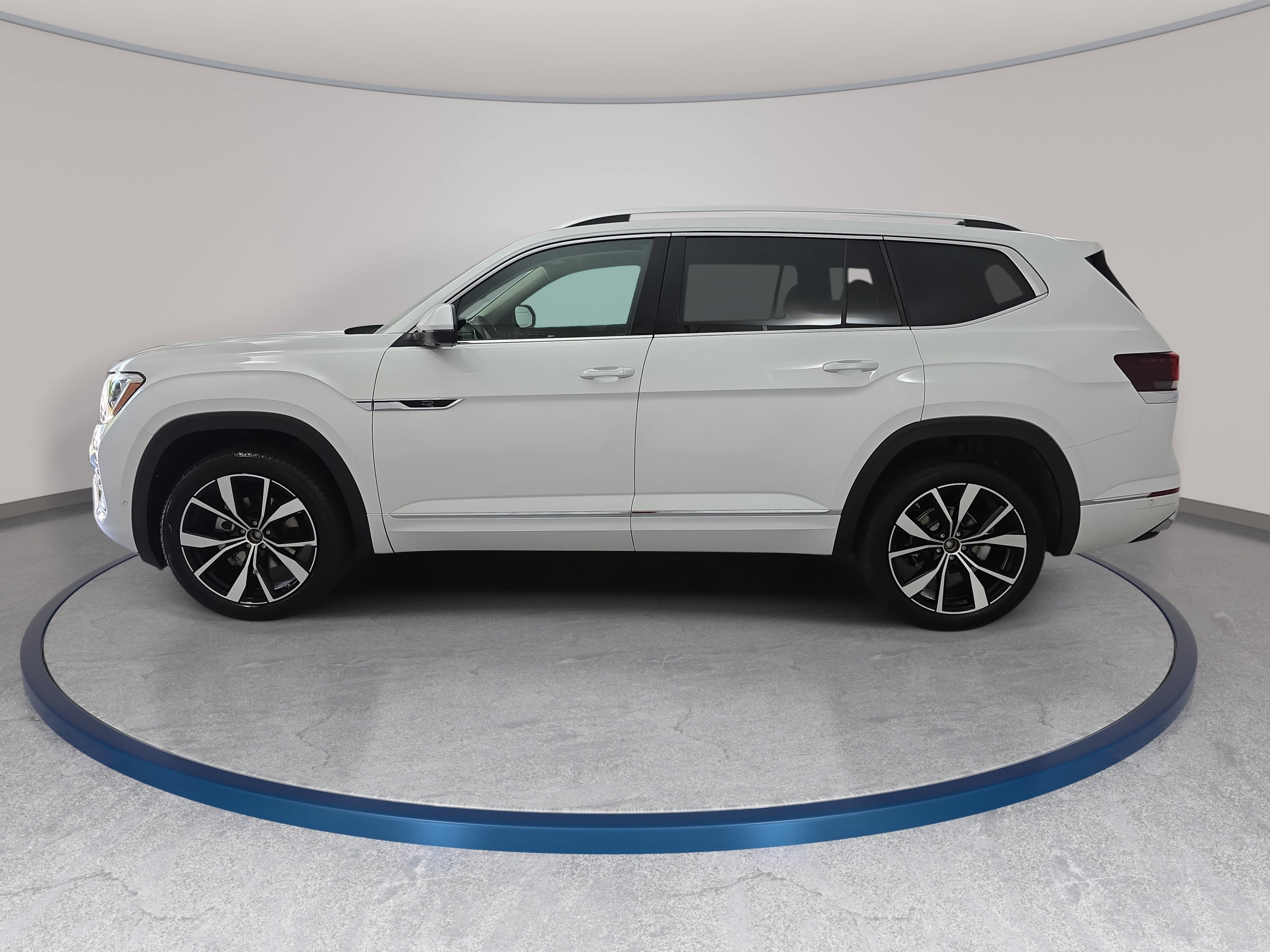 New 2026 Volkswagen Atlas SEL Premium R-Line AWD/4WD image 8