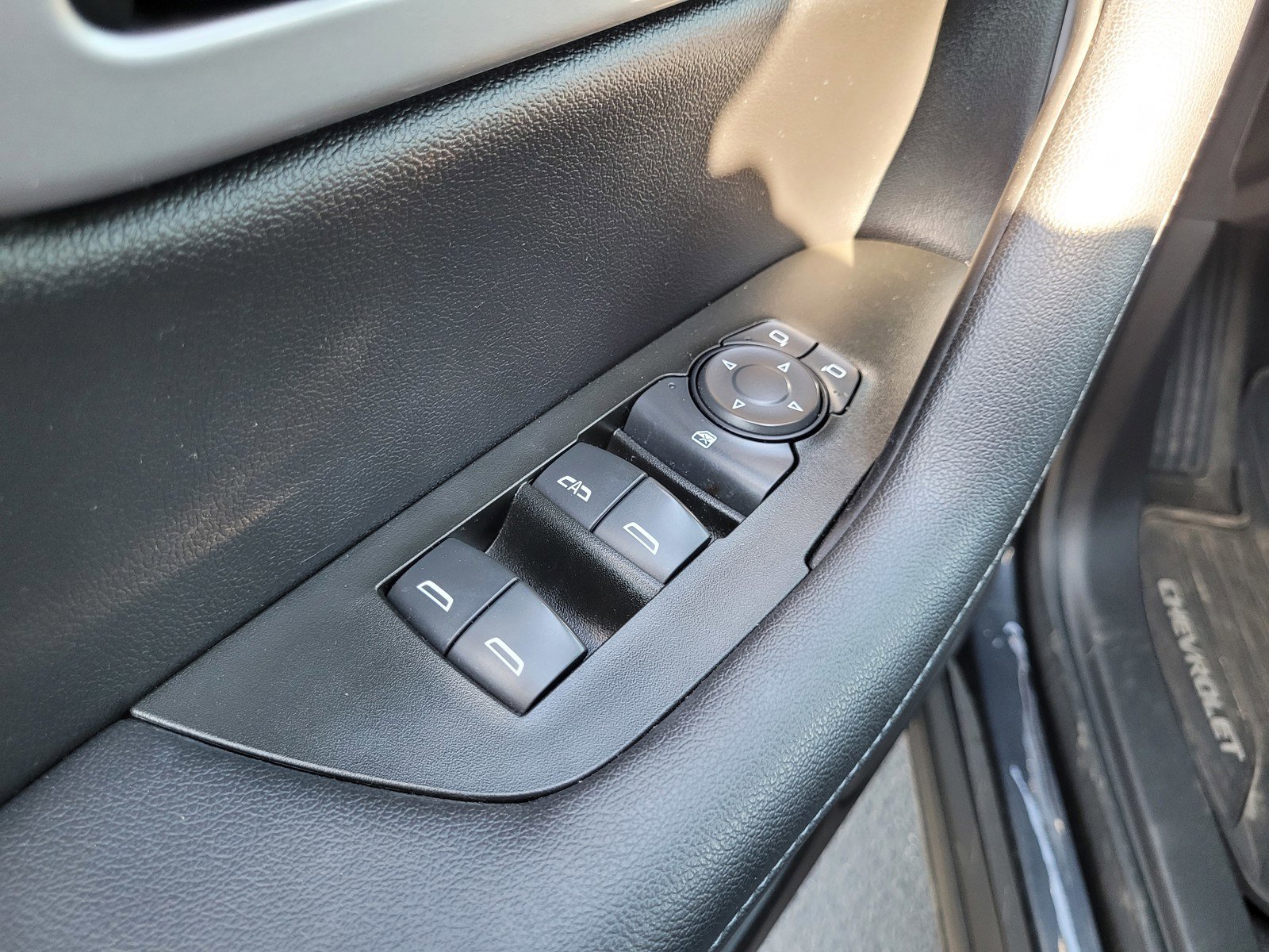 Used 2022 Chevrolet Blazer LT image 26