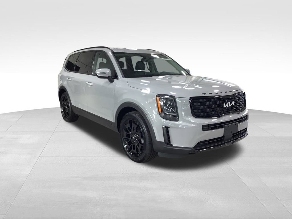 Certified 2022 Kia Telluride EX w/ EX Premium Package image 4