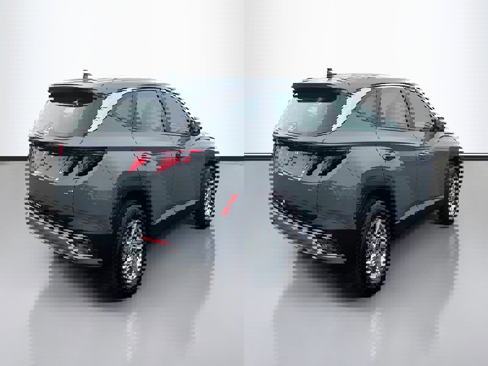 Used 2025 Hyundai Tucson SE image 7