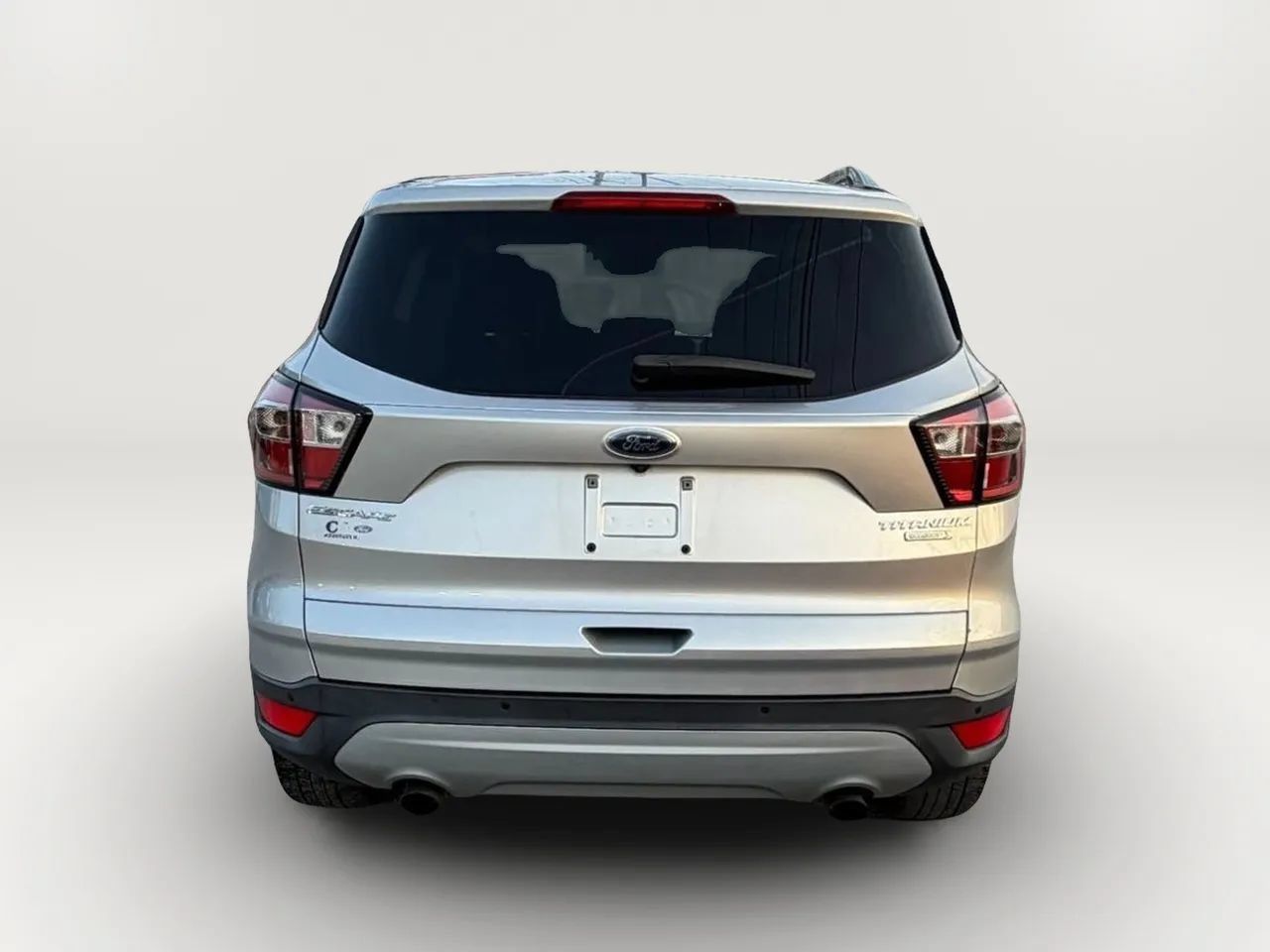 Used 2017 Ford Escape Titanium FWD image 4