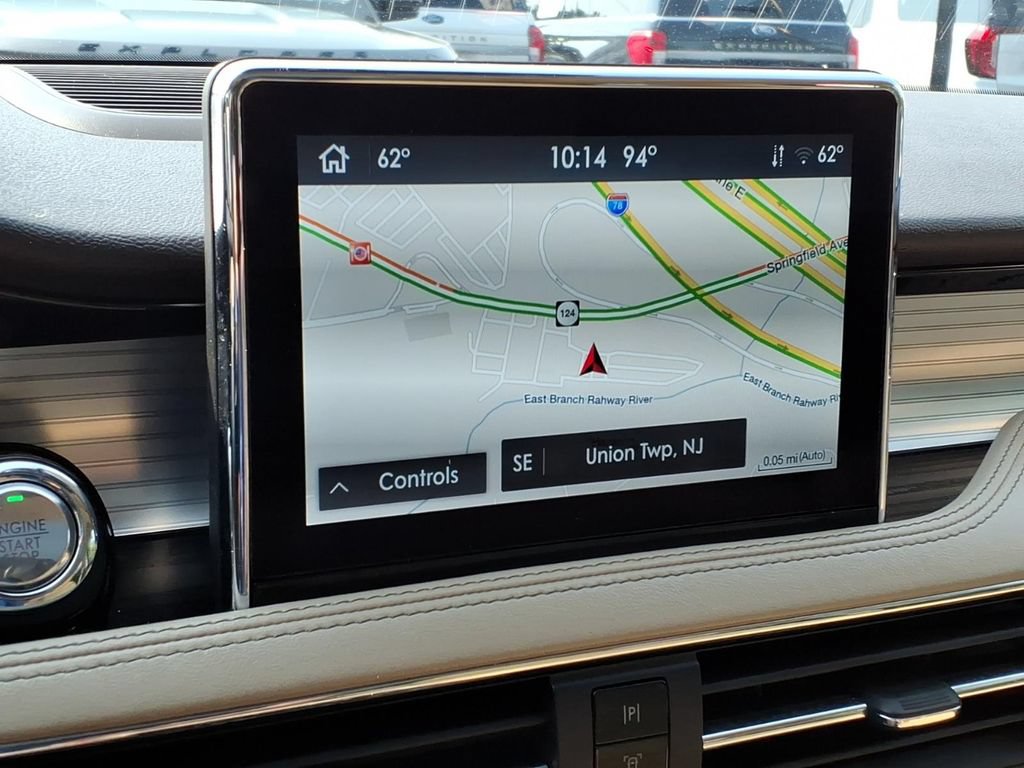 Used 2022 Lincoln Corsair AWD w/ Premium Package image 10