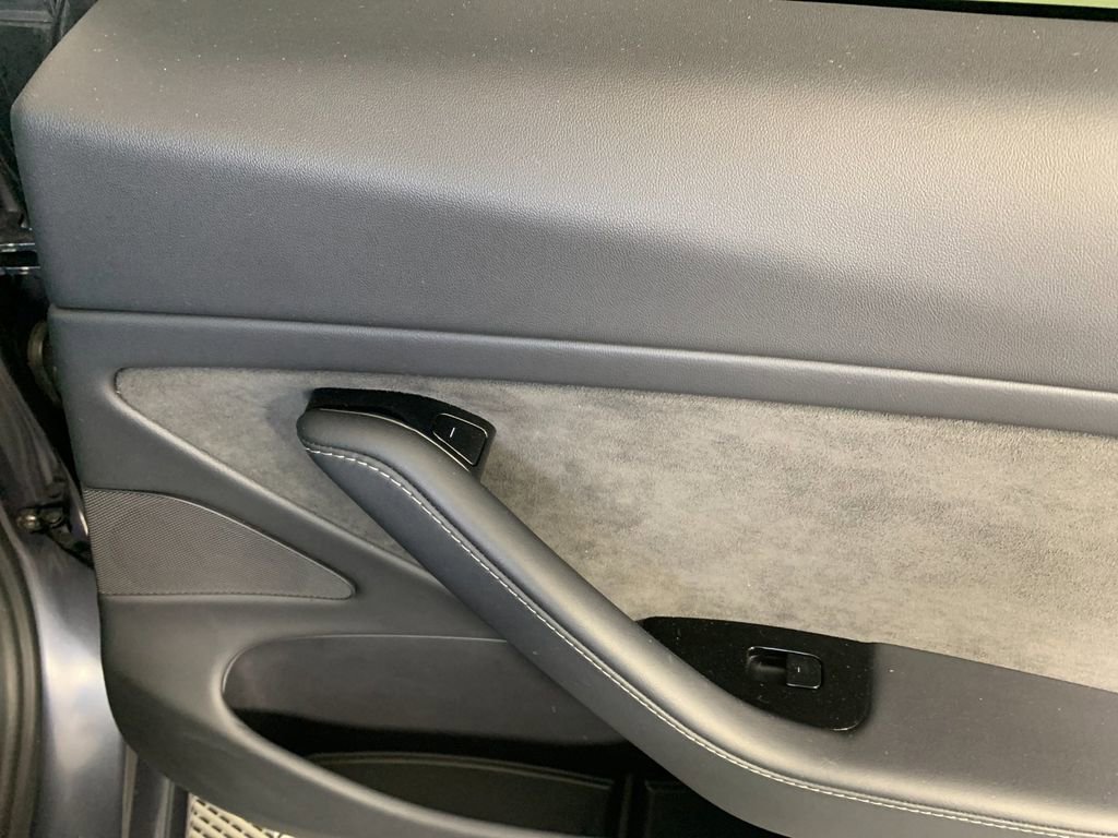 Used 2020 Tesla Model 3 Long Range image 32