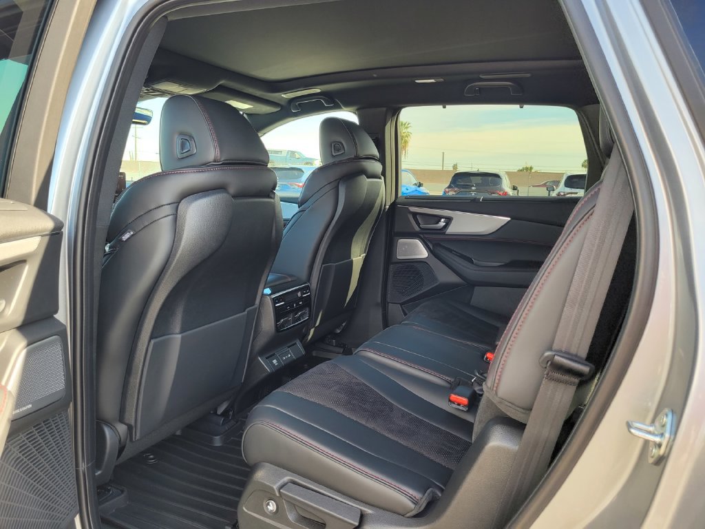 Used 2026 Acura MDX A-Spec AWD/4WD image 7
