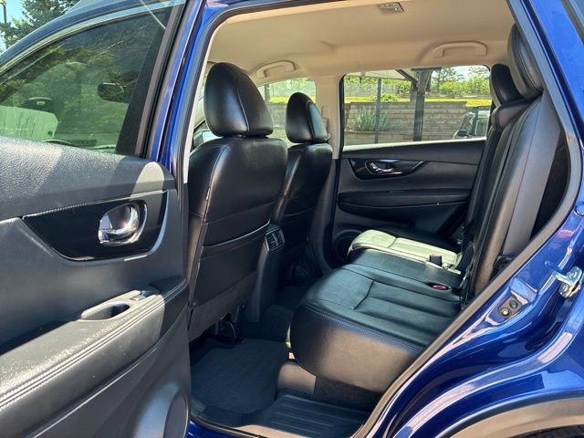 Used 2019 Nissan Rogue SL AWD/4WD image 24