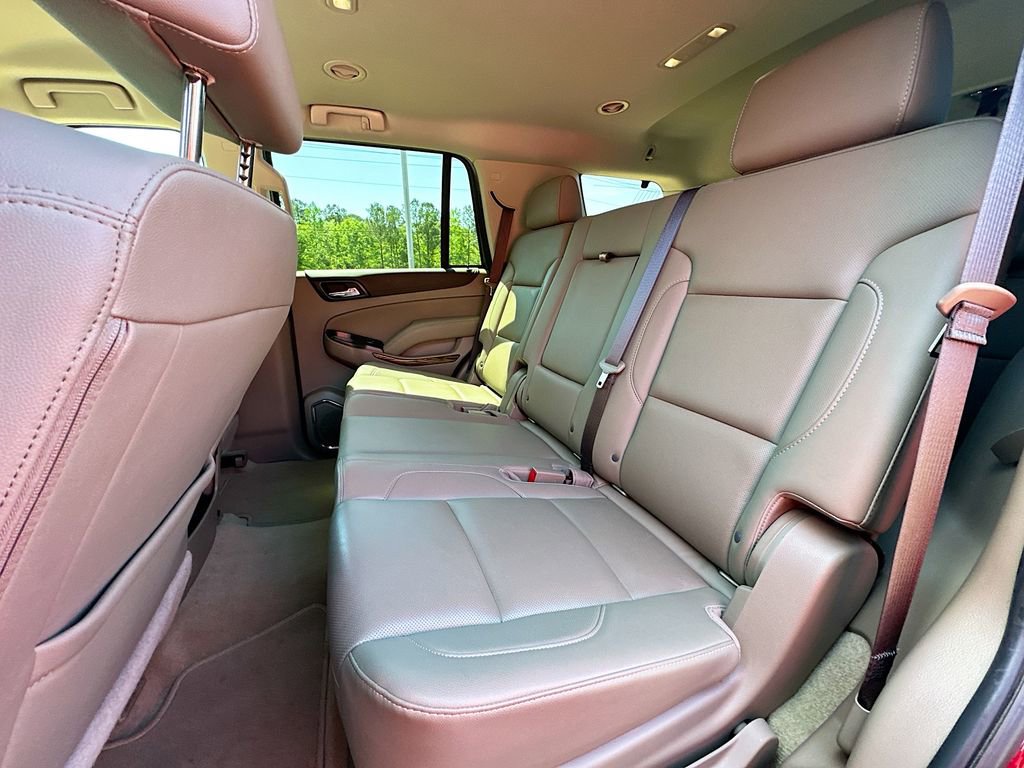 Used 2017 GMC Yukon SLT image 4