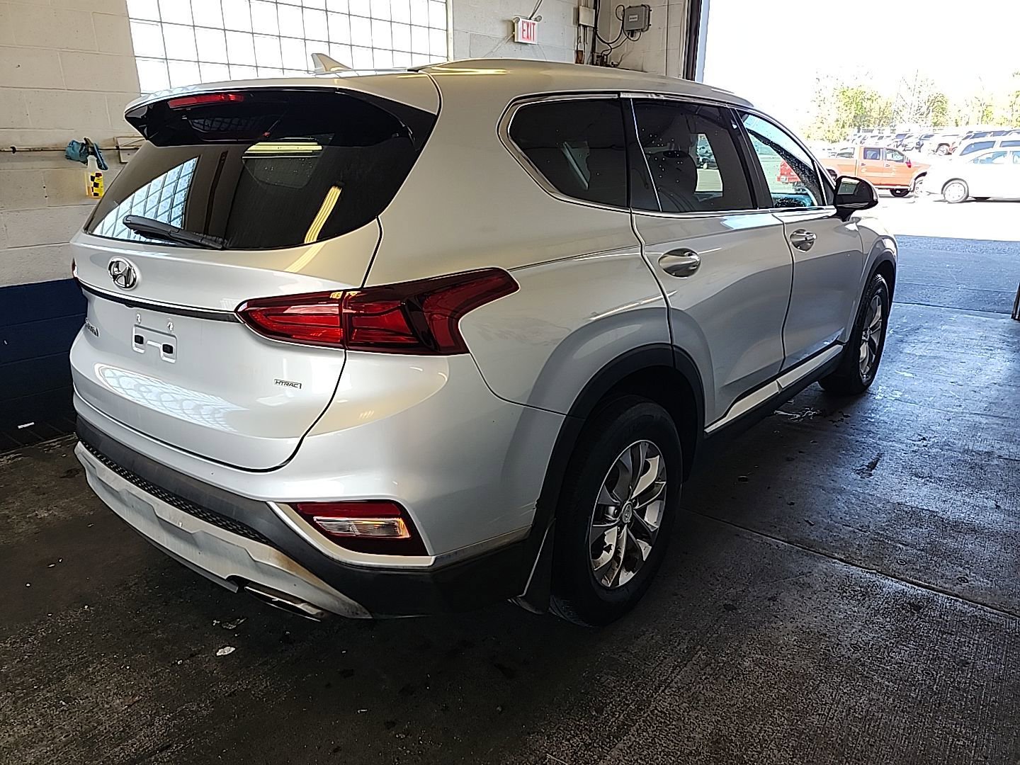 Used 2019 Hyundai Santa Fe SEL AWD/4WD image 6