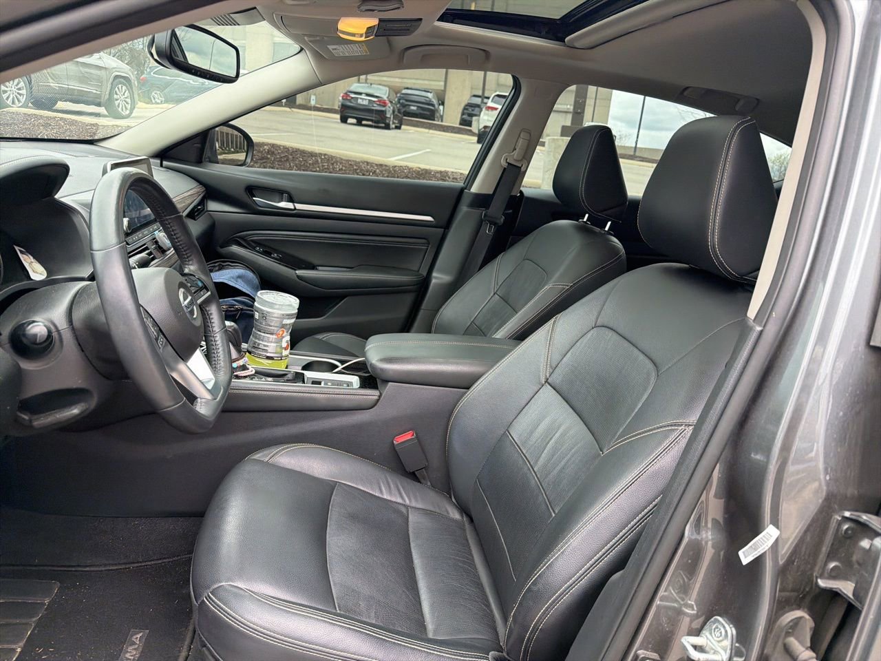 Used 2022 Nissan Altima 2.5 Platinum image 10