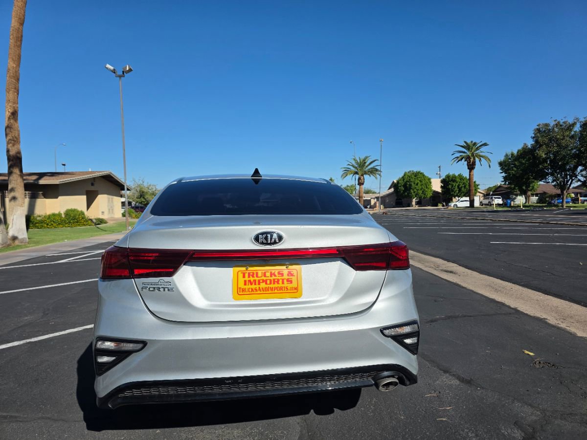 Used 2019 Kia Forte LXS image 10