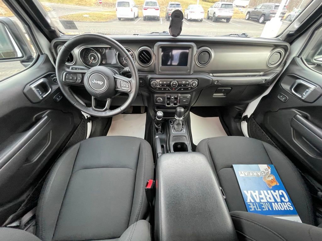 Used 2022 Jeep Gladiator Willys image 26
