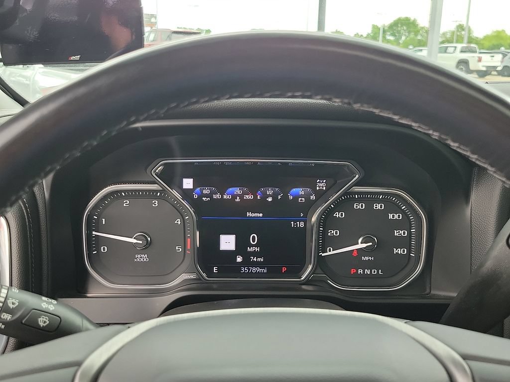 Used 2022 GMC Sierra 3500 Denali w/ Denali Ultimate Package AWD/4WD image 18